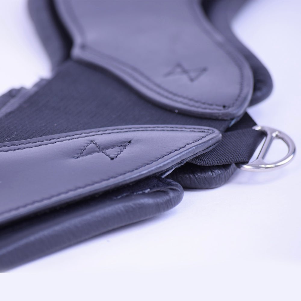 Total Saddle Fit StretchTec Shoulder Relief Jump Girth with Liner - Saddleworld Devonport