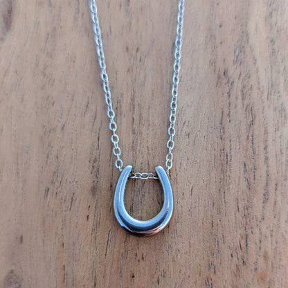 Cowgal Gifts Simple Horse Shoe Pendant Necklace