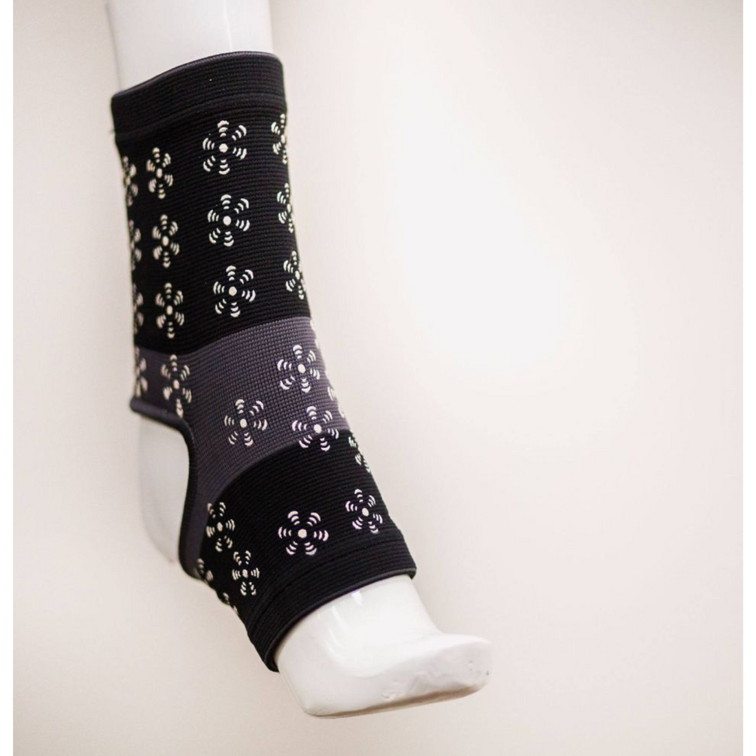 Rambo Ionic Ankle Support