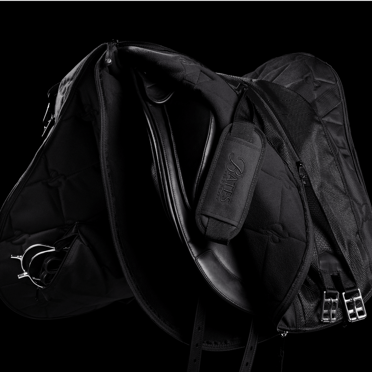 Bates Saddle Bag - Saddleworld Devonport