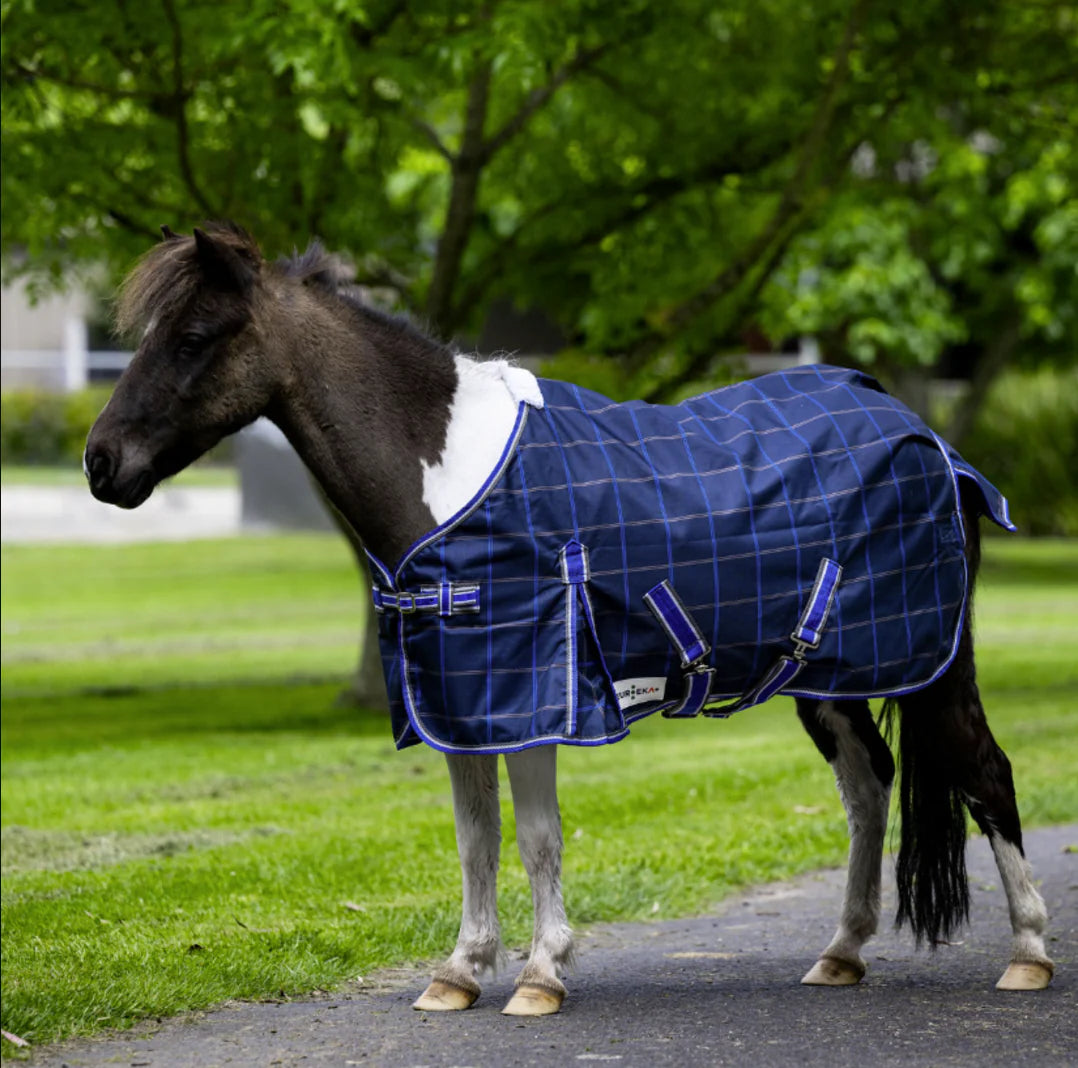 Eureka Miniature Synthetic Summer Rug