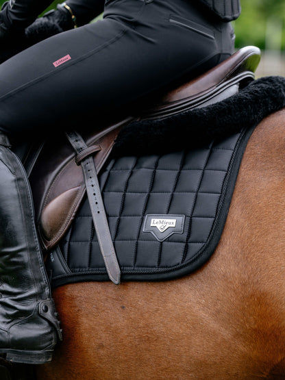 LeMieux Loire Classic Close Contact Square Pad