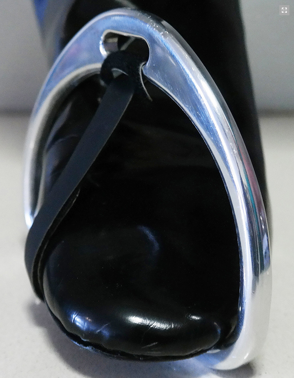 STS 95 Gram Race Iron