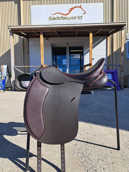 Cavaletti Dressage Saddle - DEMO MODEL