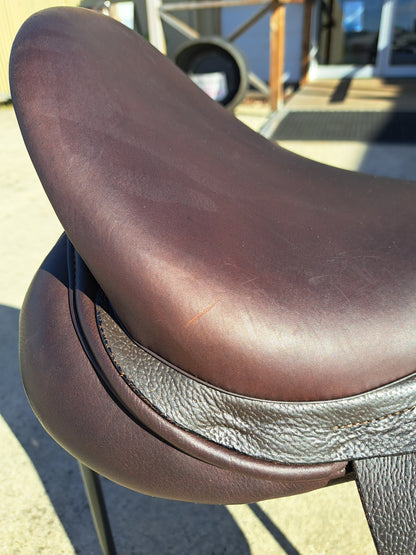 Cavaletti Dressage Saddle - DEMO MODEL